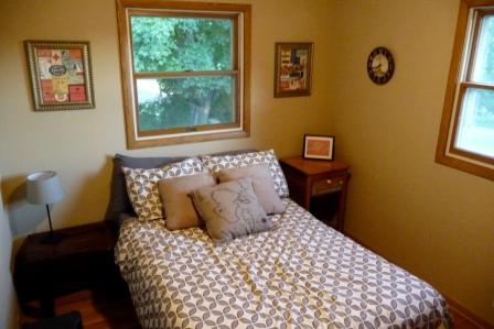 273-Bedroom22.JPG